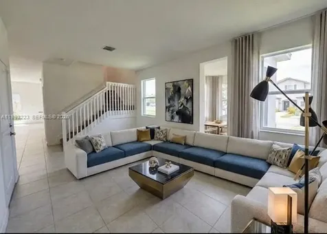 1110 SE 27th Terrace Homestead FL 33035