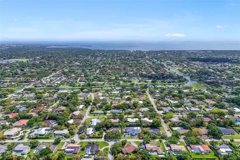 17071 SW 86th Avenue Palmetto Bay FL 33157