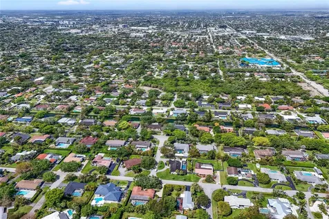 17071 SW 86th Avenue Palmetto Bay FL 33157