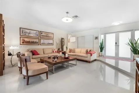 17071 SW 86th Avenue Palmetto Bay FL 33157
