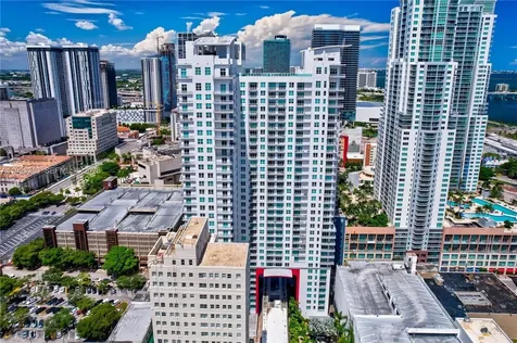 133 NE 2nd Avenue Miami FL 33132
