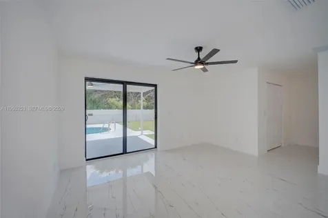 4305 SW 1st Avenue Cape Coral FL 33914