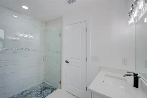 4305 SW 1st Avenue Cape Coral FL 33914