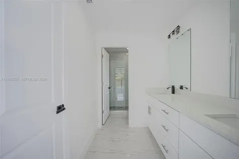 4305 SW 1st Avenue Cape Coral FL 33914