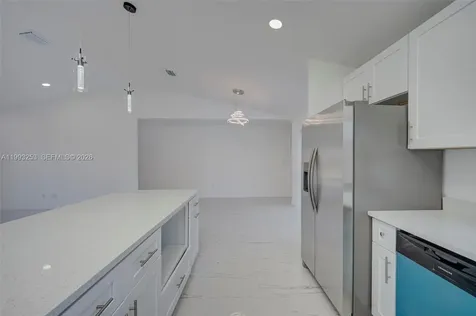 4305 SW 1st Avenue Cape Coral FL 33914