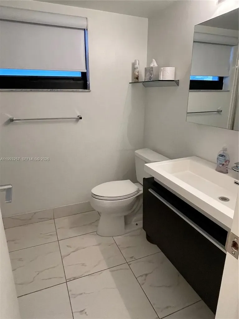 2301 S Ocean Drive Hollywood FL 33019