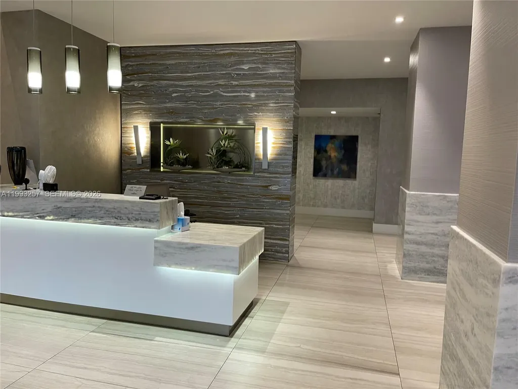 2301 S Ocean Drive Hollywood FL 33019