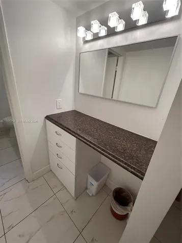 2301 S Ocean Drive Hollywood FL 33019