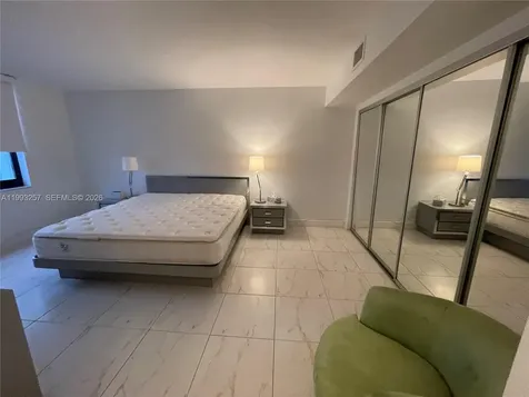 2301 S Ocean Drive Hollywood FL 33019