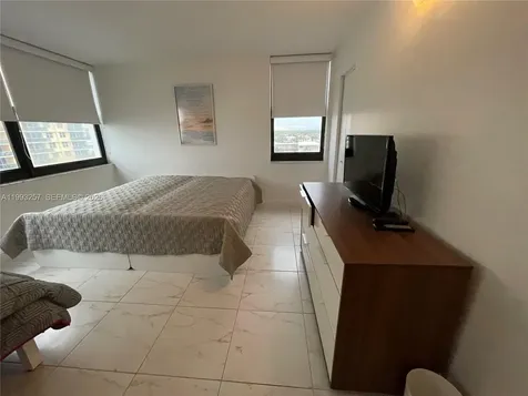 2301 S Ocean Drive Hollywood FL 33019