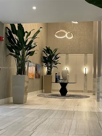 2301 S Ocean Drive Hollywood FL 33019