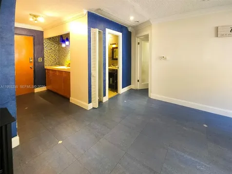 401 Golden Isles Drive Hallandale Beach FL 33009