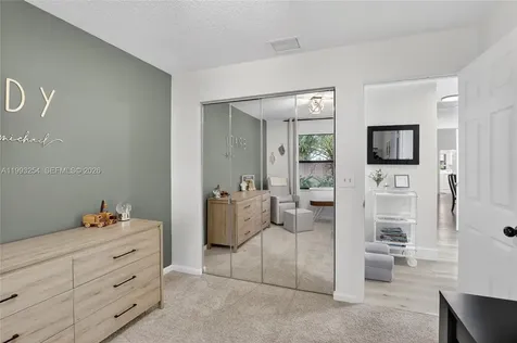10910 NW 18th Court Plantation FL 33322
