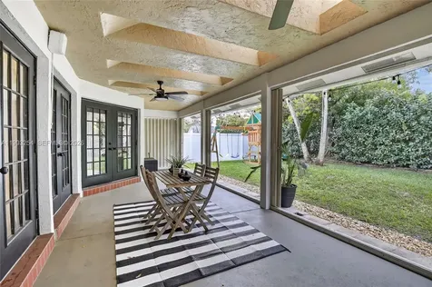 10910 NW 18th Court Plantation FL 33322