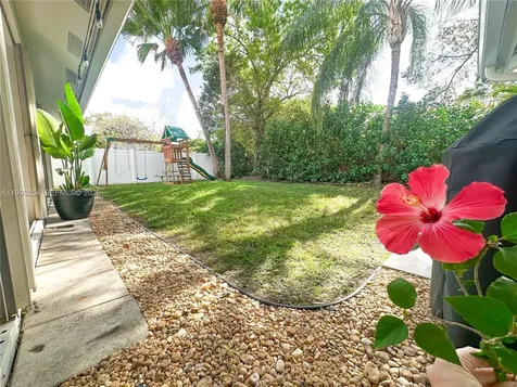 10910 NW 18th Court Plantation FL 33322