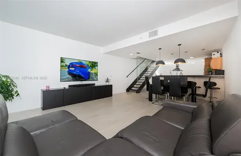2950 NE 188th Street Aventura FL 33180