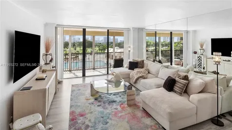 20301 W Country Club Drive Aventura FL 33180