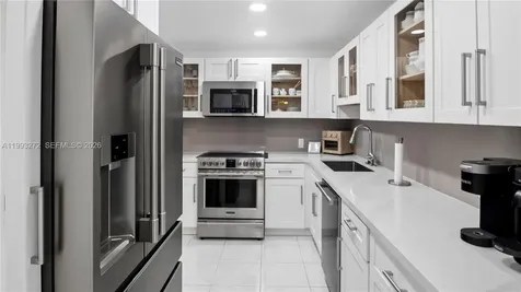 20301 W Country Club Drive Aventura FL 33180