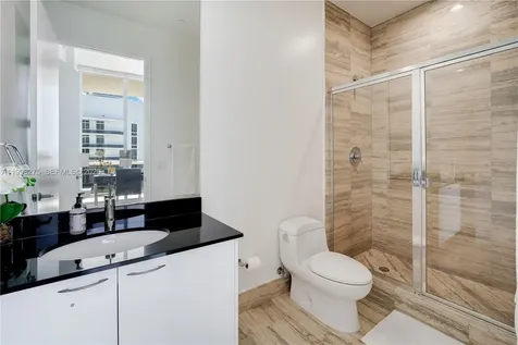 16001 Collins Avenue Sunny Isles Beach FL 33160
