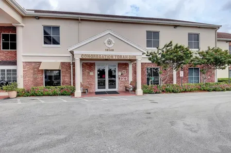7 Fanshaw A Boca Raton FL 33434