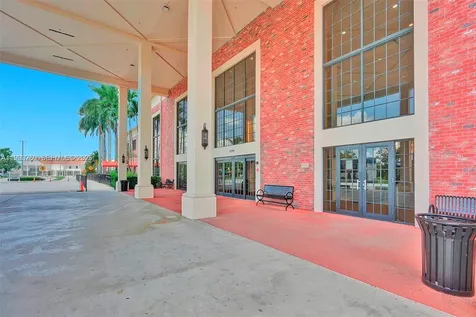 7 Fanshaw A Boca Raton FL 33434