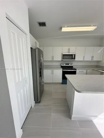 1245 NW 3rd Lane Florida City FL 33034
