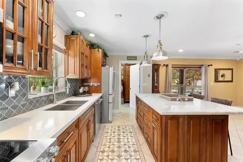 11798 SW 32nd Street Miami FL 33175