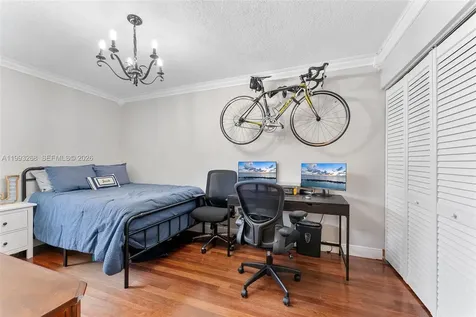 11798 SW 32nd Street Miami FL 33175