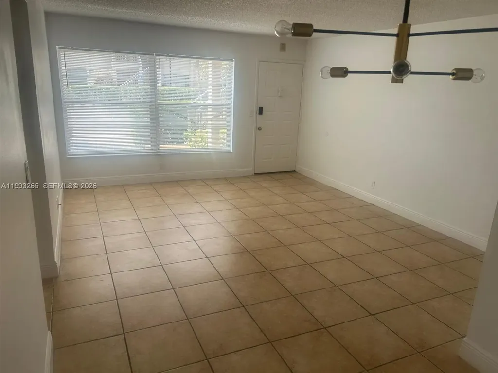 3748 N University Drive Coral Springs FL 33065