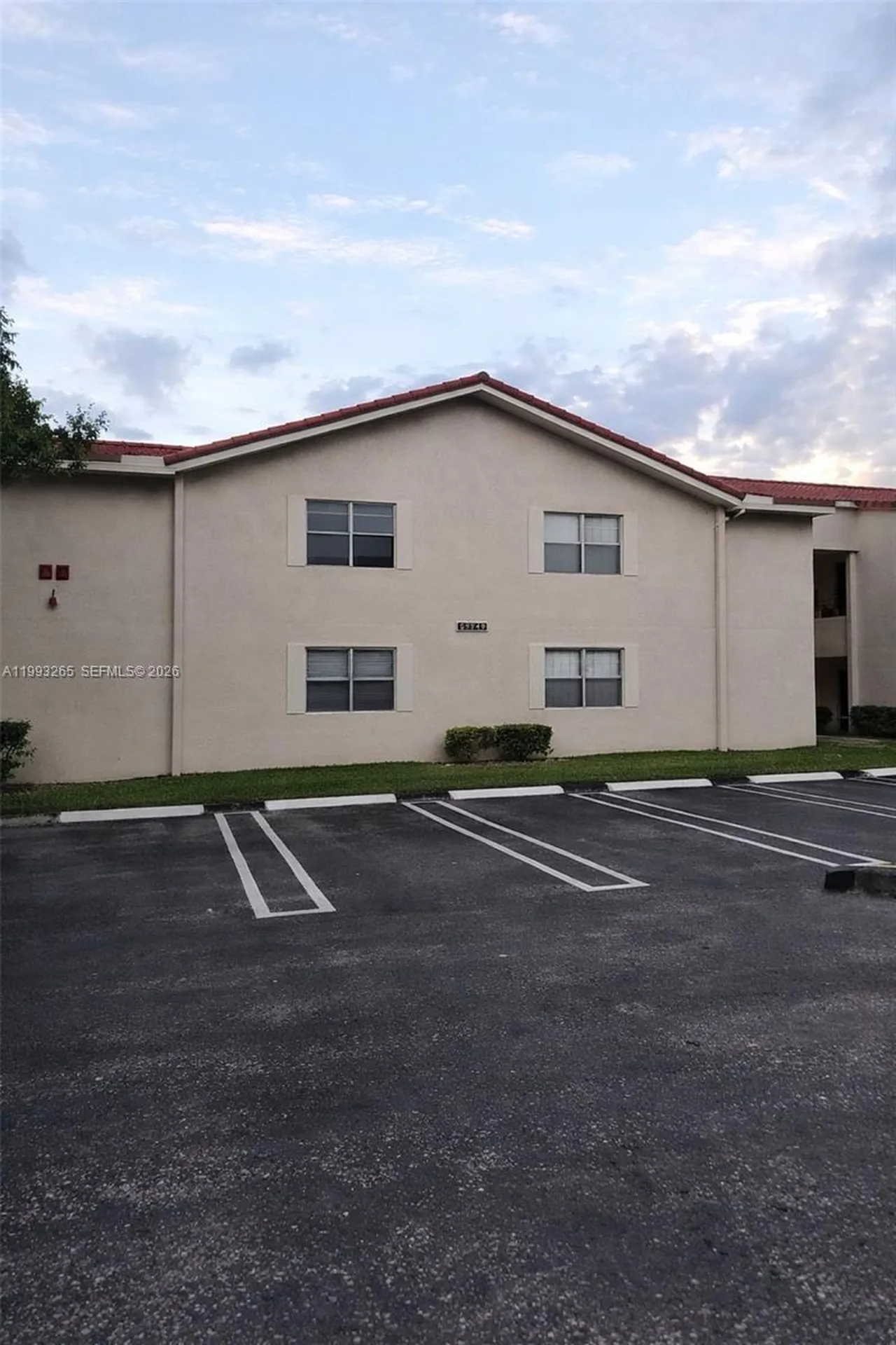 3748 N University Drive Coral Springs FL 33065