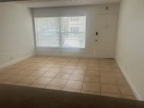 3748 N University Drive Coral Springs FL 33065