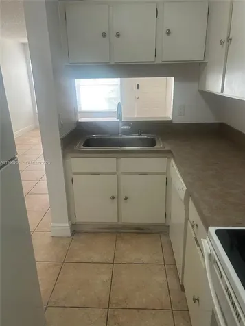 3748 N University Drive Coral Springs FL 33065