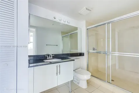 31 SE 5th Street Miami FL 33131