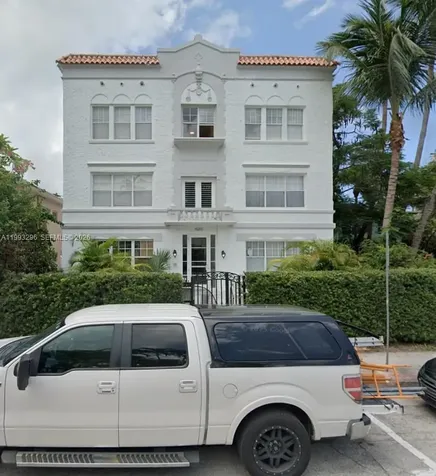 1611 Michigan Avenue Miami Beach FL 33139