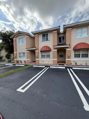 6272 SW 139th Avenue Miami FL 33183