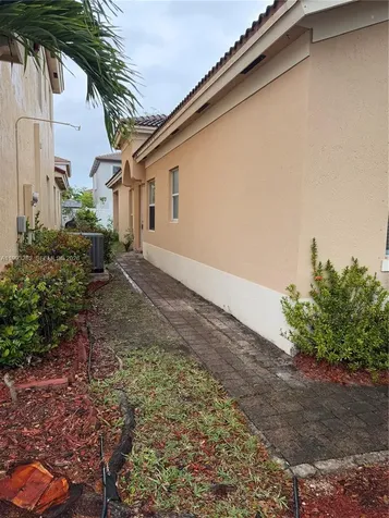 3951 NE 11th Drive Homestead FL 33033