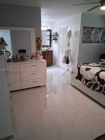 6035 Caprice Drive Jacksonville FL 32244