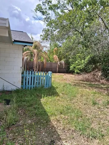 6035 Caprice Drive Jacksonville FL 32244
