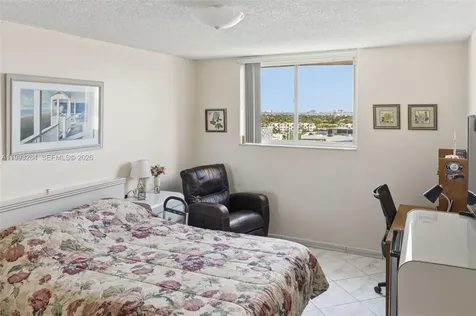 1688 West Avenue Miami Beach FL 33139