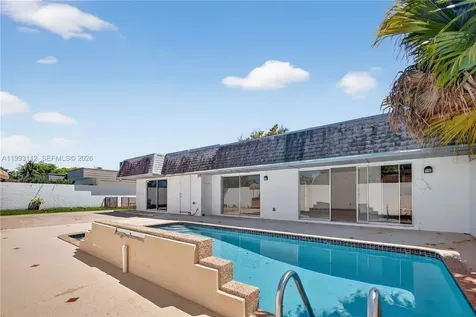 13471 SW 99th Terrace Miami FL 33186