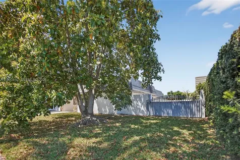 13471 SW 99th Terrace Miami FL 33186