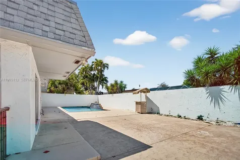 13471 SW 99th Terrace Miami FL 33186