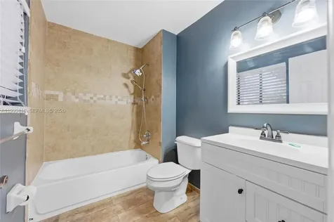 6192 Laurel Lane Tamarac FL 33319