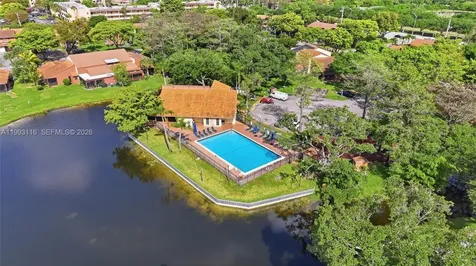6192 Laurel Lane Tamarac FL 33319