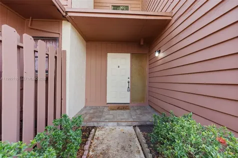 6192 Laurel Lane Tamarac FL 33319