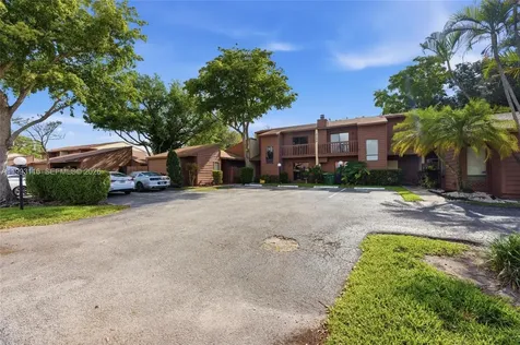 6192 Laurel Lane Tamarac FL 33319