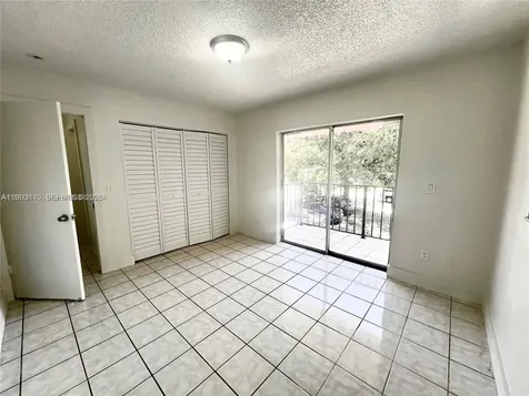 951 SW 7th Street Miami FL 33130