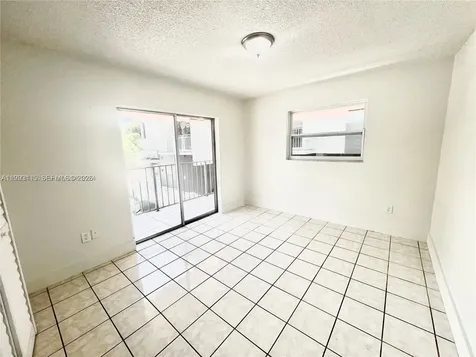 951 SW 7th Street Miami FL 33130