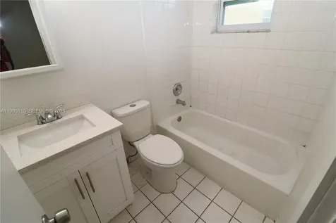 951 SW 7th Street Miami FL 33130