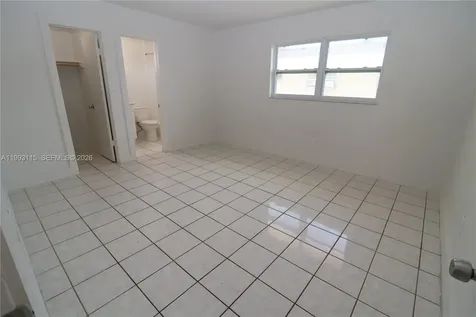 951 SW 7th Street Miami FL 33130